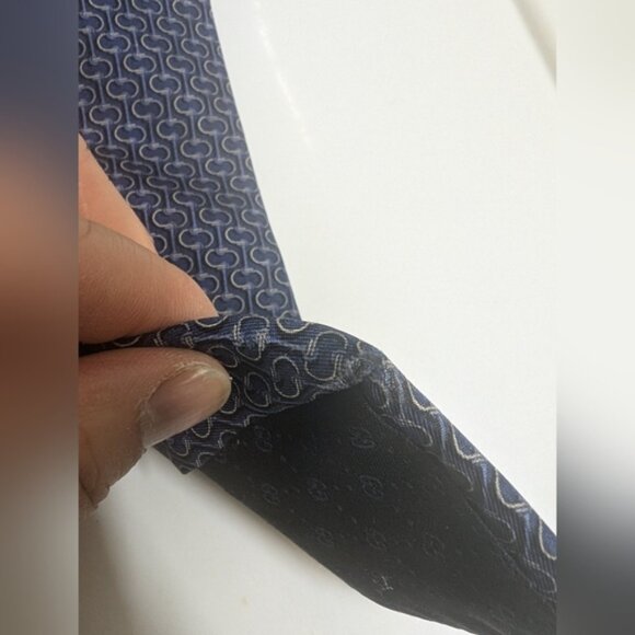 Authentic Gucci Blue Silk Printed Tie - Picture 9 of 11